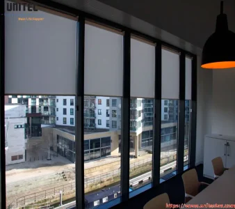 Estores opacos negros para construcción y diseño: una solución moderna para proyectos arquitectónicos exigentes